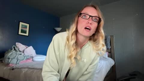 AJ online show from 03/03/26, 08:04