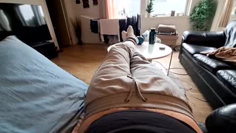 ak_2 online show from 03/13/26, 09:27