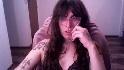 Veronica Akame 3 online show from 11/12/25, 01:17