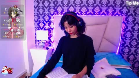 A K A N E  U W U online show from 12/08/24, 03:35