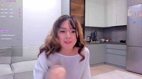 Snapshot of akari_star chatting on 06/18/26, 09:14 Akari online show from 06/18/26, 09:14