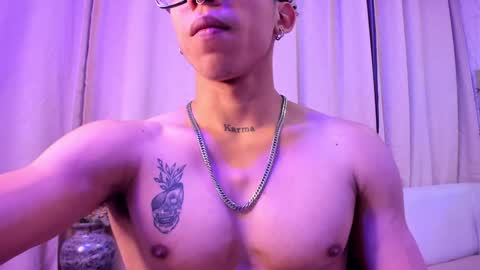 akazaboy online show from 01/18/25, 04:37