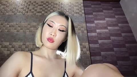 Akemi online show from 02/04/26, 12:27