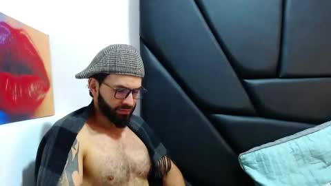 Snapshot of akiles_r chatting on 02/11/26, 01:21 akiles online show from 02/11/26, 01:21