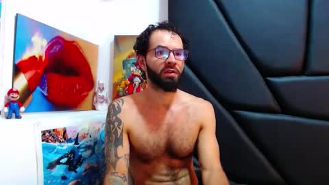 Snapshot of akiles_r chatting on 04/29/26, 12:16 akiles online show from 04/29/26, 12:16
