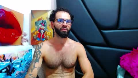 Snapshot of akiles_r chatting on 05/28/26, 11:57 akiles online show from 05/28/26, 11:57
