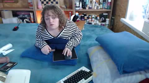 Natalie online show from 10/27/25, 06:28