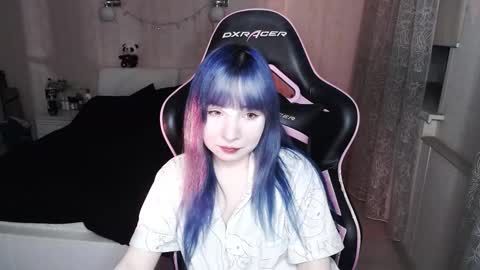 akirahartyx online show from 11/24/25, 04:51