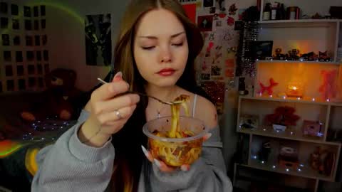 Akira online show from 03/08/26, 12:31