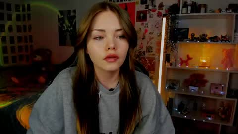 Akira online show from 04/27/26, 12:25