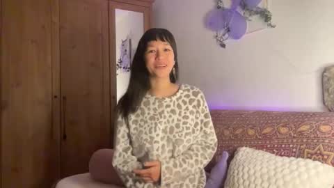 Snapshot of akirasky69 chatting on 11/20/25, 06:46 Akira Skye online show from 11/20/25, 06:46