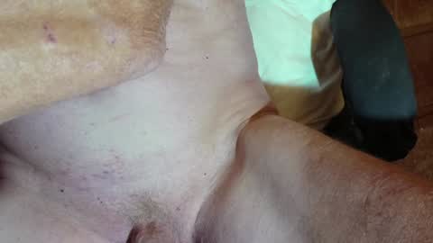 Snapshot of akiwi2 chatting on 01/13/25, 10:03 akiwi2 online show from 01/13/25, 10:03