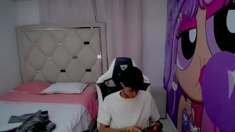 Akyra latin online show from 02/04/26, 06:58