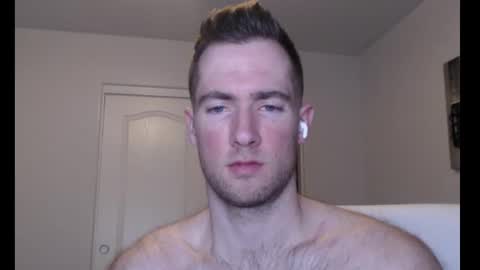 Snapshot of al3xzanderth3gr3at chatting on 03/20/26, 06:18 Alex online show from 03/20/26, 06:18