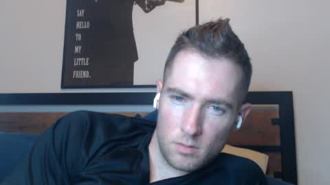 Snapshot of al3xzanderth3gr3at chatting on 06/19/26, 03:33 Alex online show from 06/19/26, 03:33