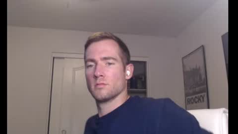 Snapshot of al3xzanderth3gr3at chatting on 07/10/26, 02:16 Alex online show from 07/10/26, 02:16