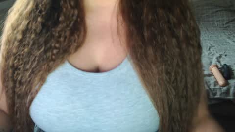 Alisha online show from 12/25/24, 09:13