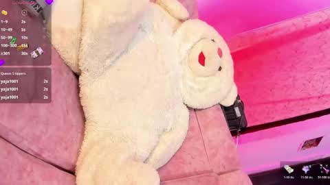 alahai_swith online show from 04/17/26, 01:03