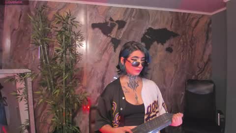 ALAHIA online show from 03/25/26, 05:52