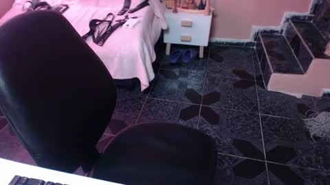 Snapshot of alaia_blue1 chatting on 07/28/26, 03:32 alaia_blue1 online show from 07/28/26, 03:32