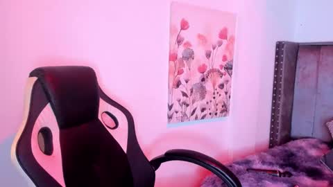 Alaia Carter online show from 10/23/25, 03:06