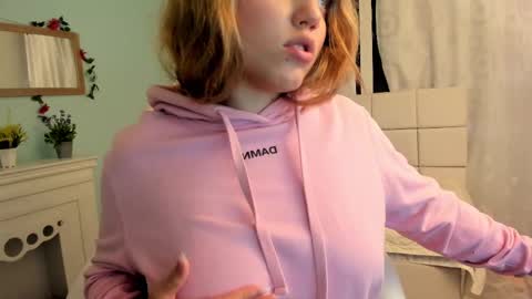 Alaia online show from 02/11/25, 02:46