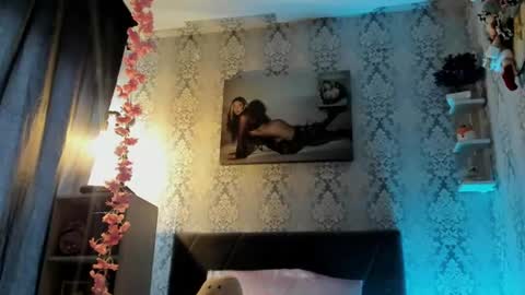 Snapshot of alaia_love77 chatting on 07/20/26, 10:45 Alaia online show from 07/20/26, 10:45