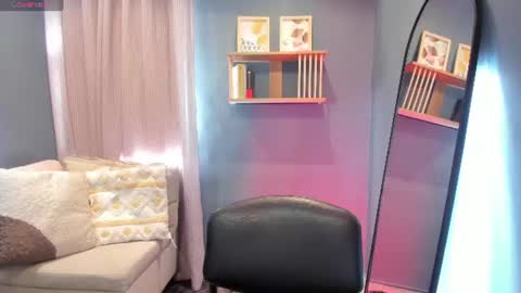     online show from 06/12/26, 07:35