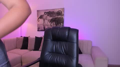 Alaia online show from 11/28/25, 07:38