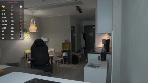 Maxi  online show from 02/13/25, 12:00