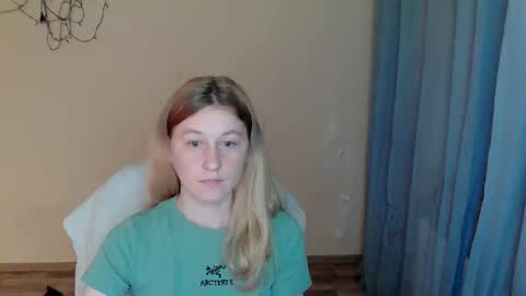Snapshot of alalaska_ana chatting on 05/31/26, 06:09 Anna online show from 05/31/26, 06:09