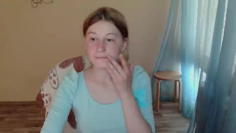 Snapshot of alalaska_ana chatting on 06/09/26, 11:33 Anna online show from 06/09/26, 11:33