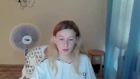 Snapshot of alalaska_ana chatting on 06/10/26, 09:41 Anna online show from 06/10/26, 09:41