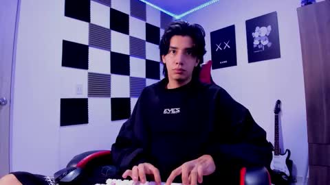 Alan Boy online show from 12/21/25, 12:12