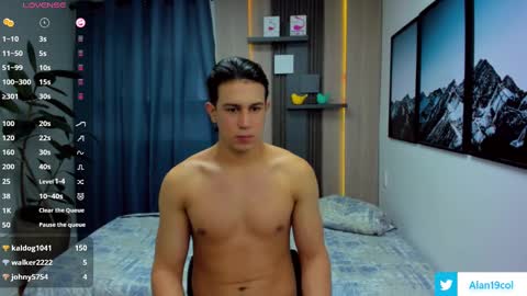 Alan  Kevin can we reach 100 thumbs up please guys  online show from 03/12/25, 02:34