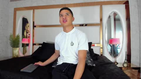 ---Alan--- online show from 02/23/25, 12:27