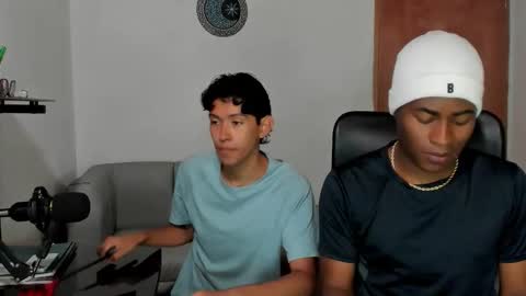 Alan and Criss - WE JUST FRIENDS WITH BENEFITS BOTH VERS online show from 02/22/26, 03:54