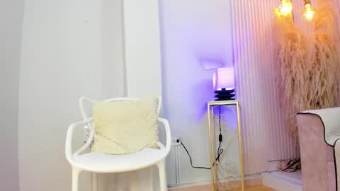 Alana online show from 02/09/26, 12:20