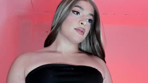 ---Alana--- online show from 10/21/25, 10:54