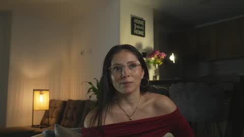 Alana Gasparini online show from 11/16/25, 02:06