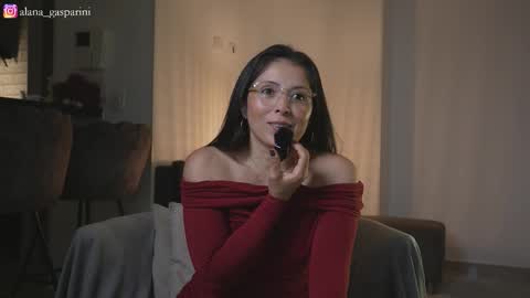 Alana Gasparini online show from 03/09/26, 02:48