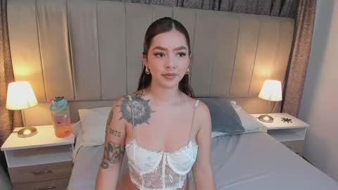 alana_gv online show from 04/14/26, 12:22