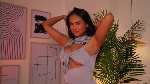 Alana online show from 09/25/25, 01:31