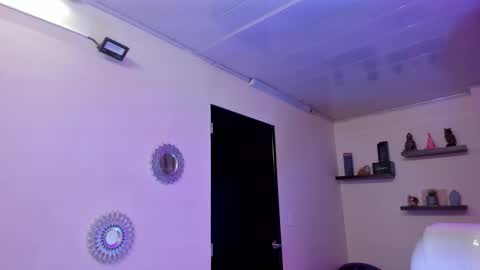 Maeve  online show from 12/30/24, 05:02