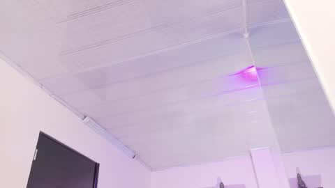 Maeve  online show from 10/21/25, 11:22