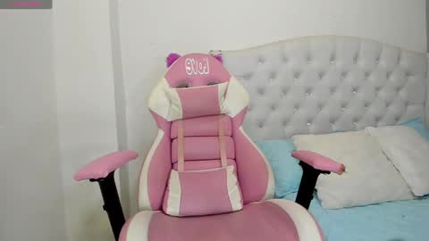 Alana. online show from 02/01/25, 03:08