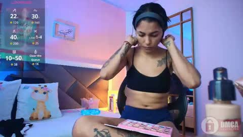 Snapshot of alana_spark chatting on 05/18/26, 07:20 Alana online show from 05/18/26, 07:20