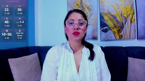 Alana  online show from 10/18/25, 12:06