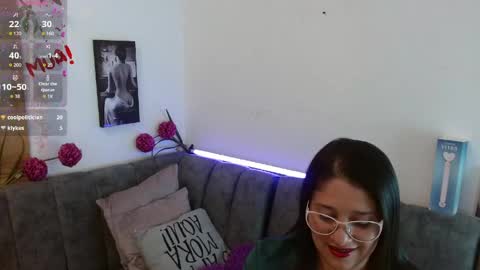 Snapshot of alana_steel_1 chatting on 04/22/26, 07:48 Alana online show from 04/22/26, 07:48