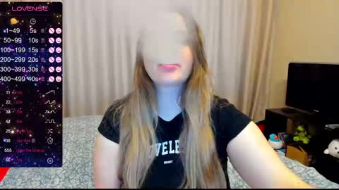 Snapshot of alanabrox chatting on 12/28/24, 07:55 Julia online show from 12/28/24, 07:55